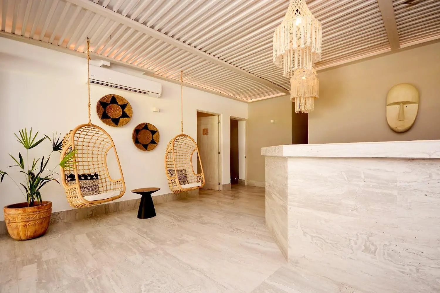 1Br Holiday Apartment Steps From The Beach! Playa del Carmen Mexico